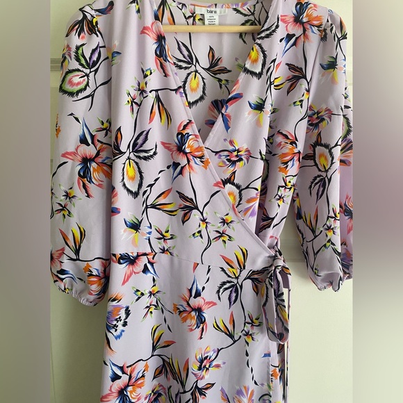 BAR III Maxi Wrap Summer Dress with 3/4 Sleeves in Lilac Floral Print - Picture 4 of 6